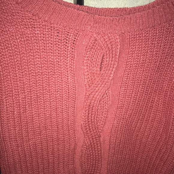 Medium - Picture 5 of 5